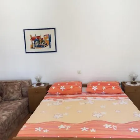 Luce * Trstenik (Dubrovnik-Neretva)